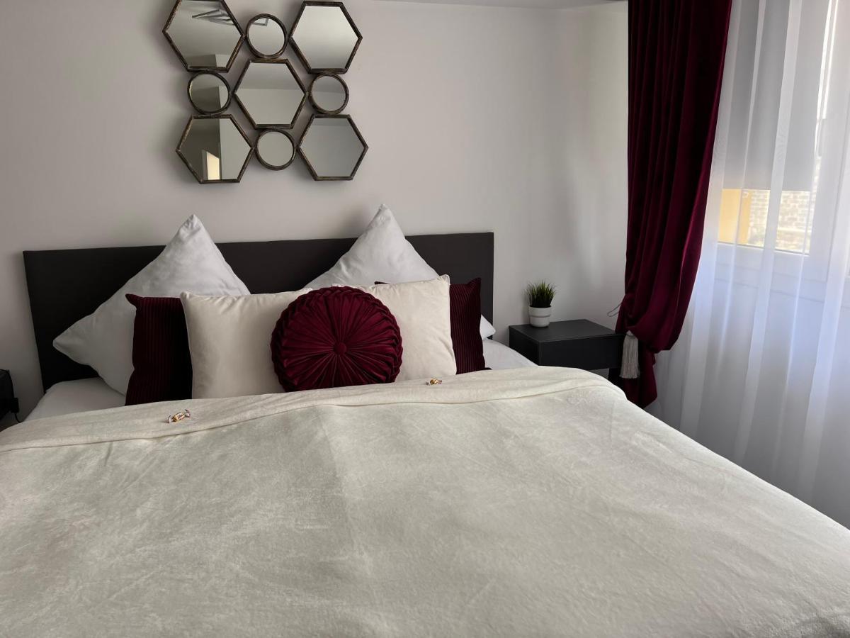 Апартаменты Prime Host Dream Карлсруэ Экстерьер фото