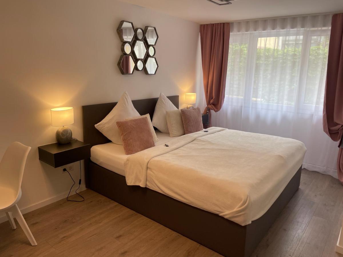 Апартаменты Prime Host Dream Карлсруэ Экстерьер фото